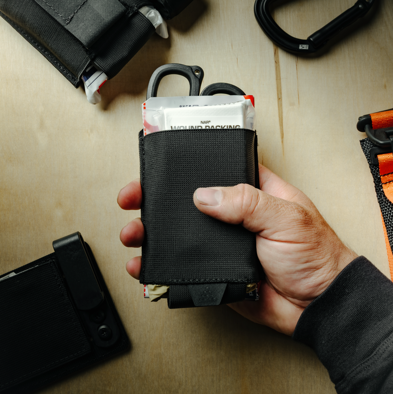 Base V1 (IWB)